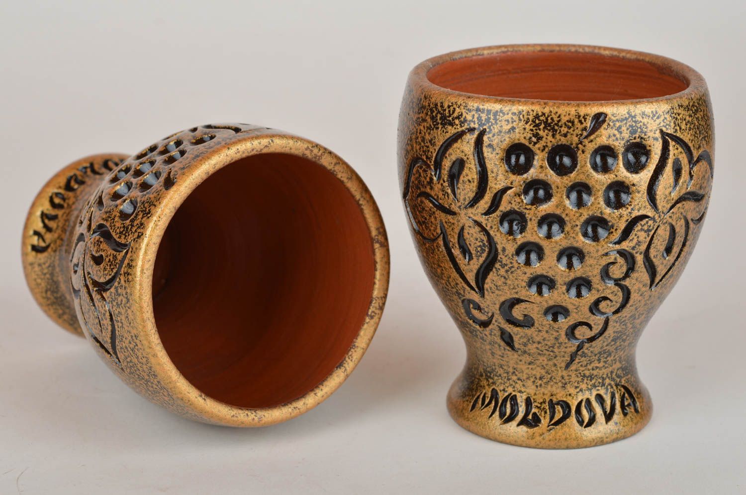 Copas cerámicas artesanales de arcilla roja por 150 ml pintados con tintes  foto 2