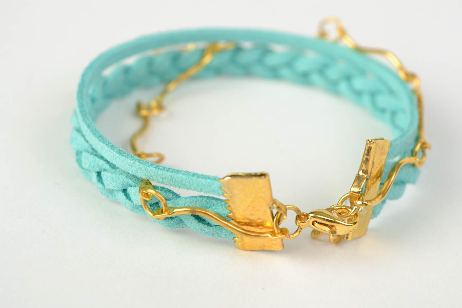 Blue and gold handmade woven suede cord bracelet with heart shaped pandant photo 4