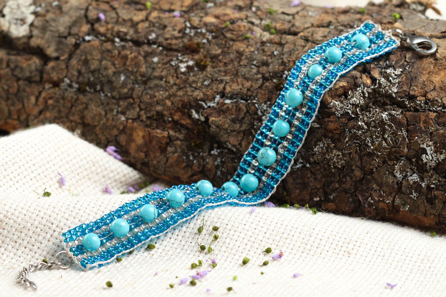 Bracelet perles de rocaille Bijoux fait main pierre turquoise Cadeau femme photo 1