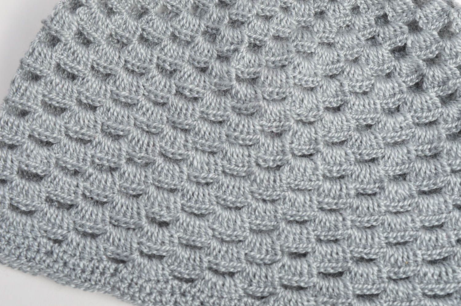 Gorro infantil de acrílico gris ropa para niña hecha a mano gorro tejido foto 5