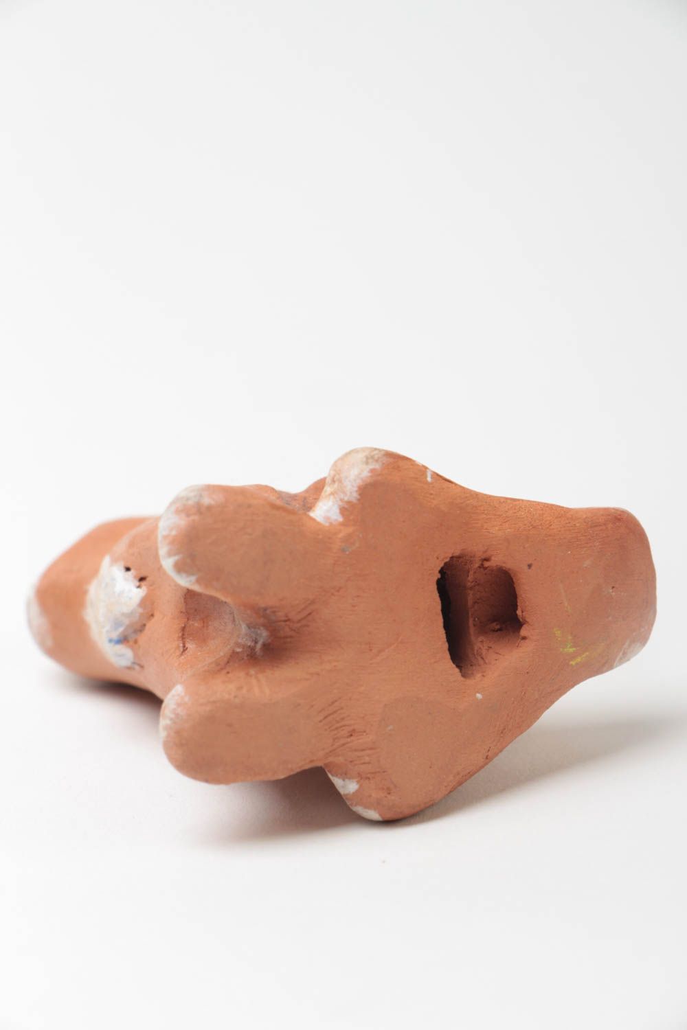Fischietto in argilla fatto a mano giocattolo popolare a forma di lepre foto 4