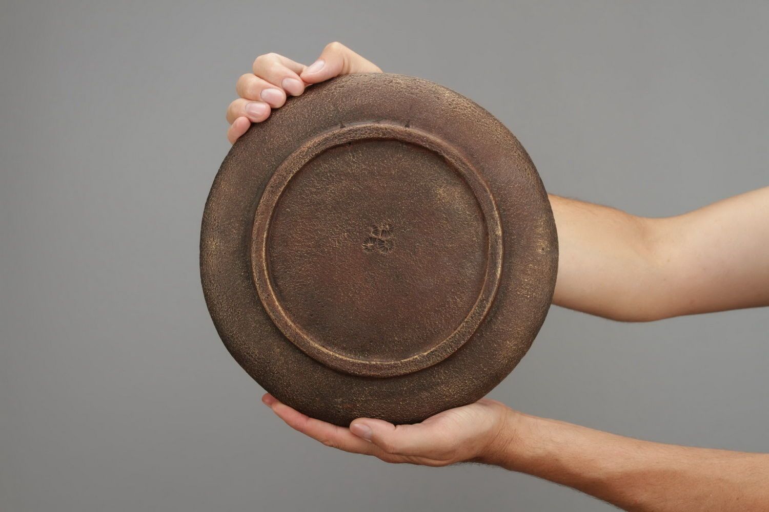 Декоративная тарелка из глины фото 4