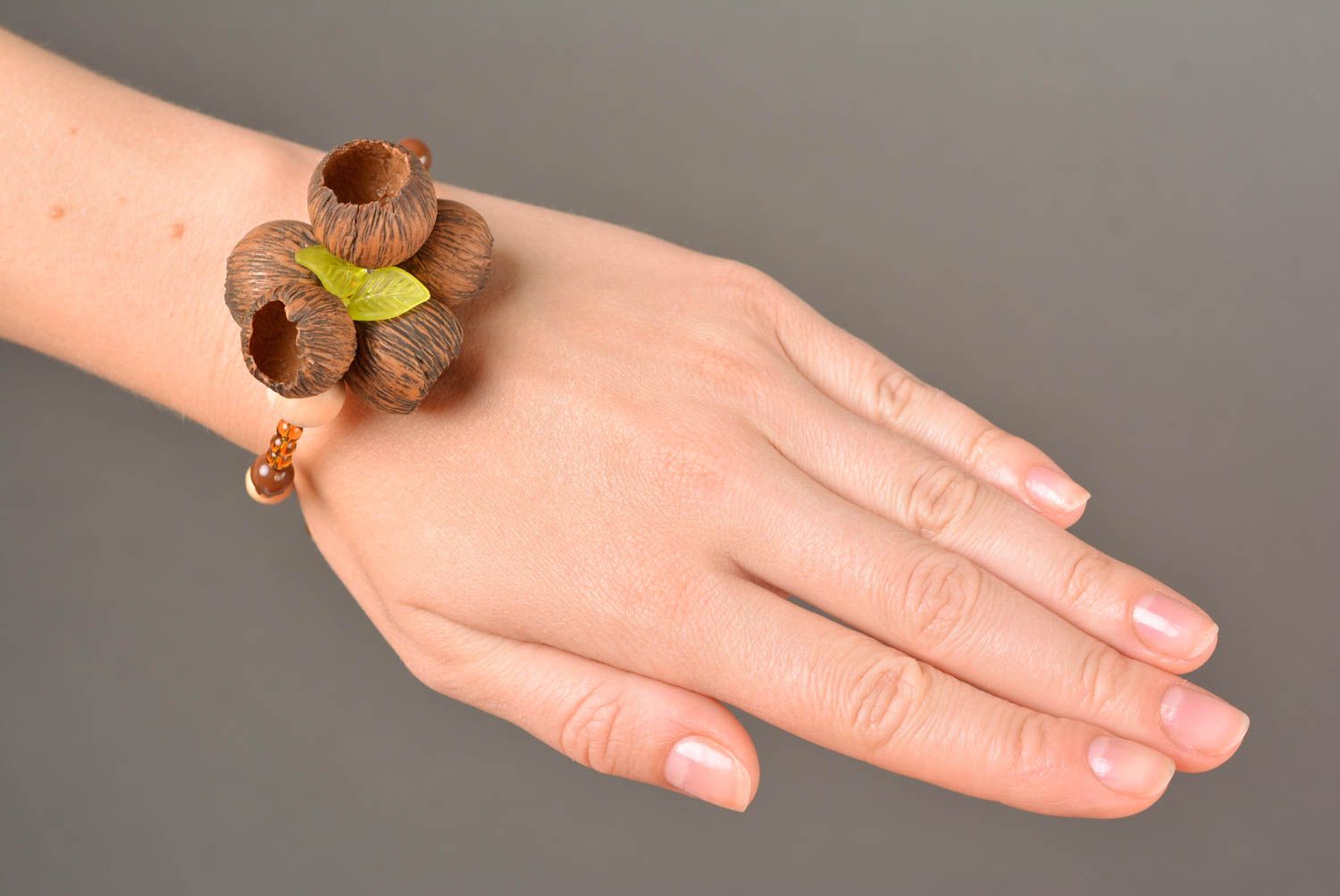 Bracelet en pâte polymère fait main design original brun accessoire pour femme photo 3