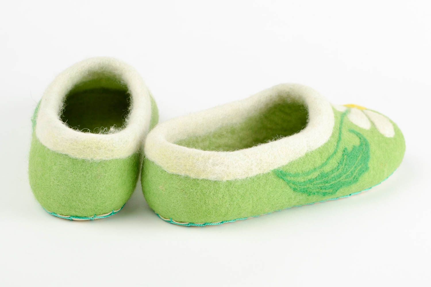 Pantoufles en laine feutrée faites main vertes pour femme Chaussures d'intérieur photo 5