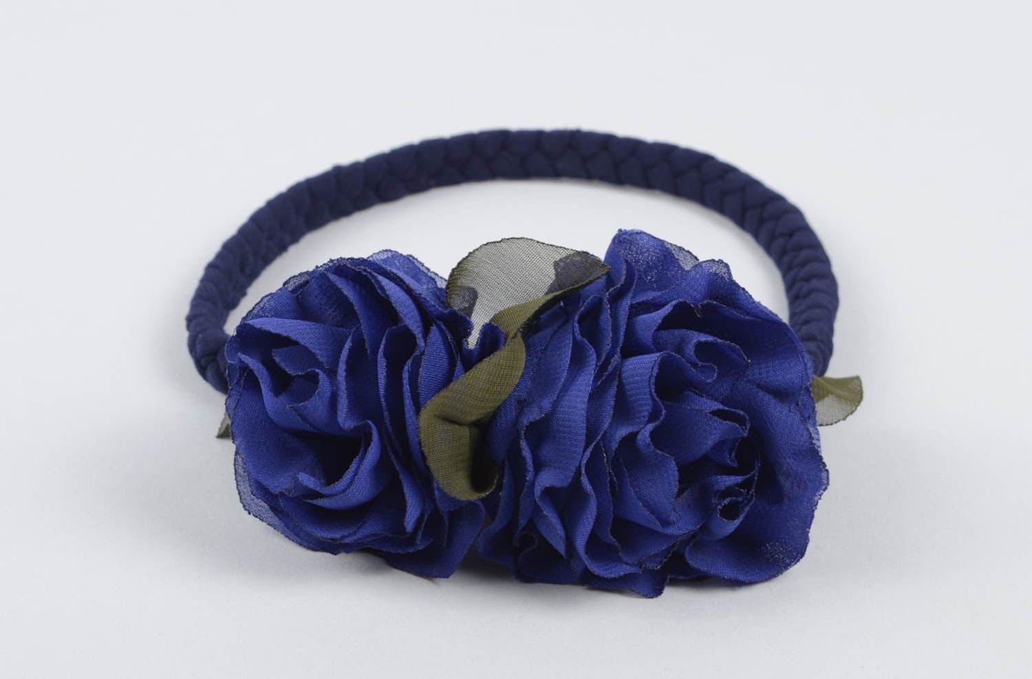 Haarband mit Blume handgefertigt Haarschmuck Blüte Haar Accessoire in Blau  foto 1