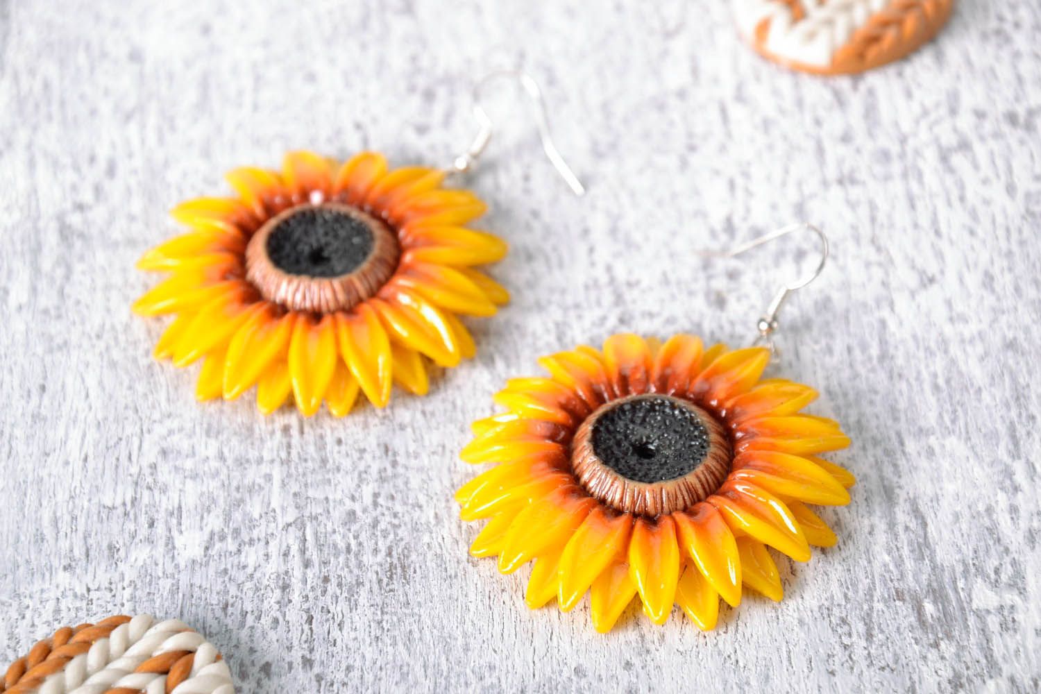 Hängende Ohrringe Sonnenblumen foto 1
