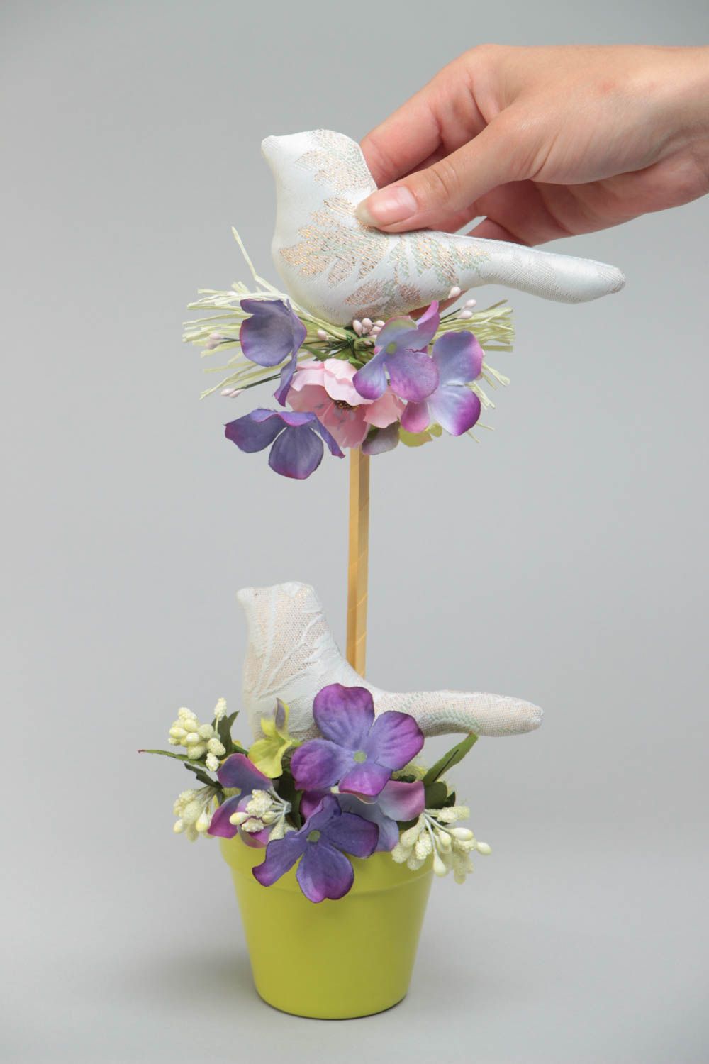 Pot de fleur artificielle en coton et sisal avec oiseaux blancs fait main photo 5