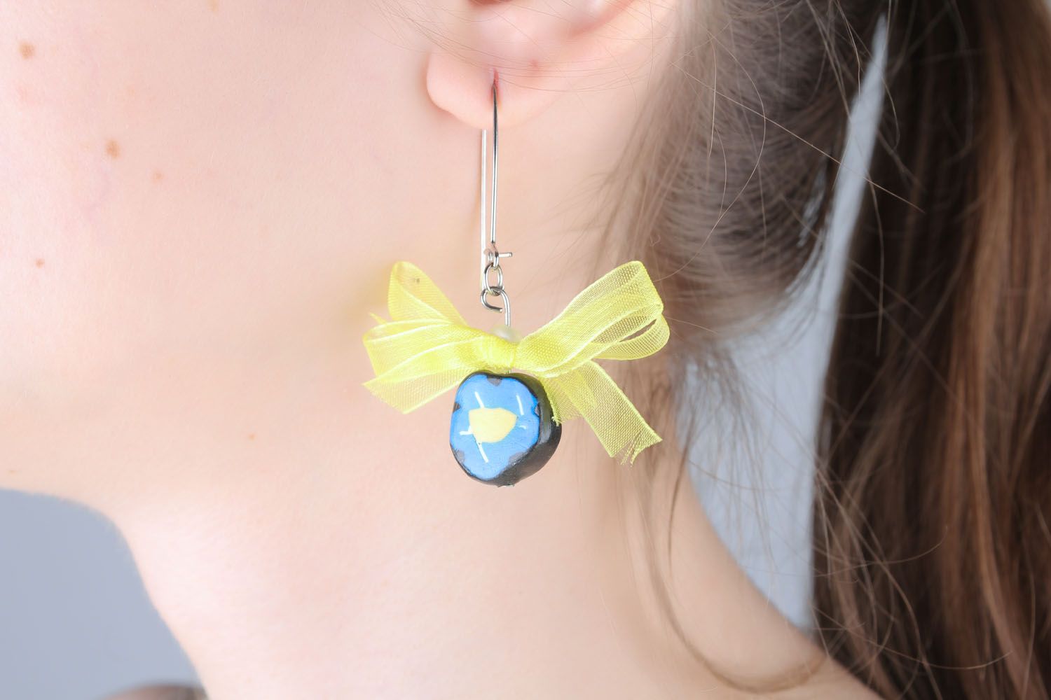 Polymer clay earrings with bows photo 5