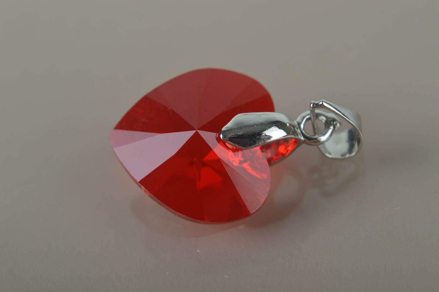 Colgante hecho a mano de cristal rojo accesorio para mujer regalo original foto 4