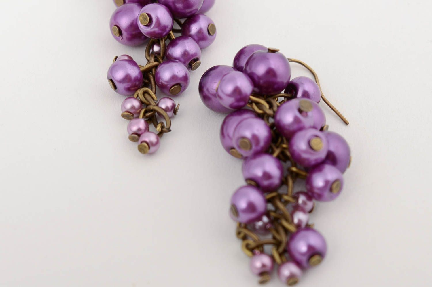 Handmade violet festive dangle earrings with ceramic pearl beads on metal chain photo 4