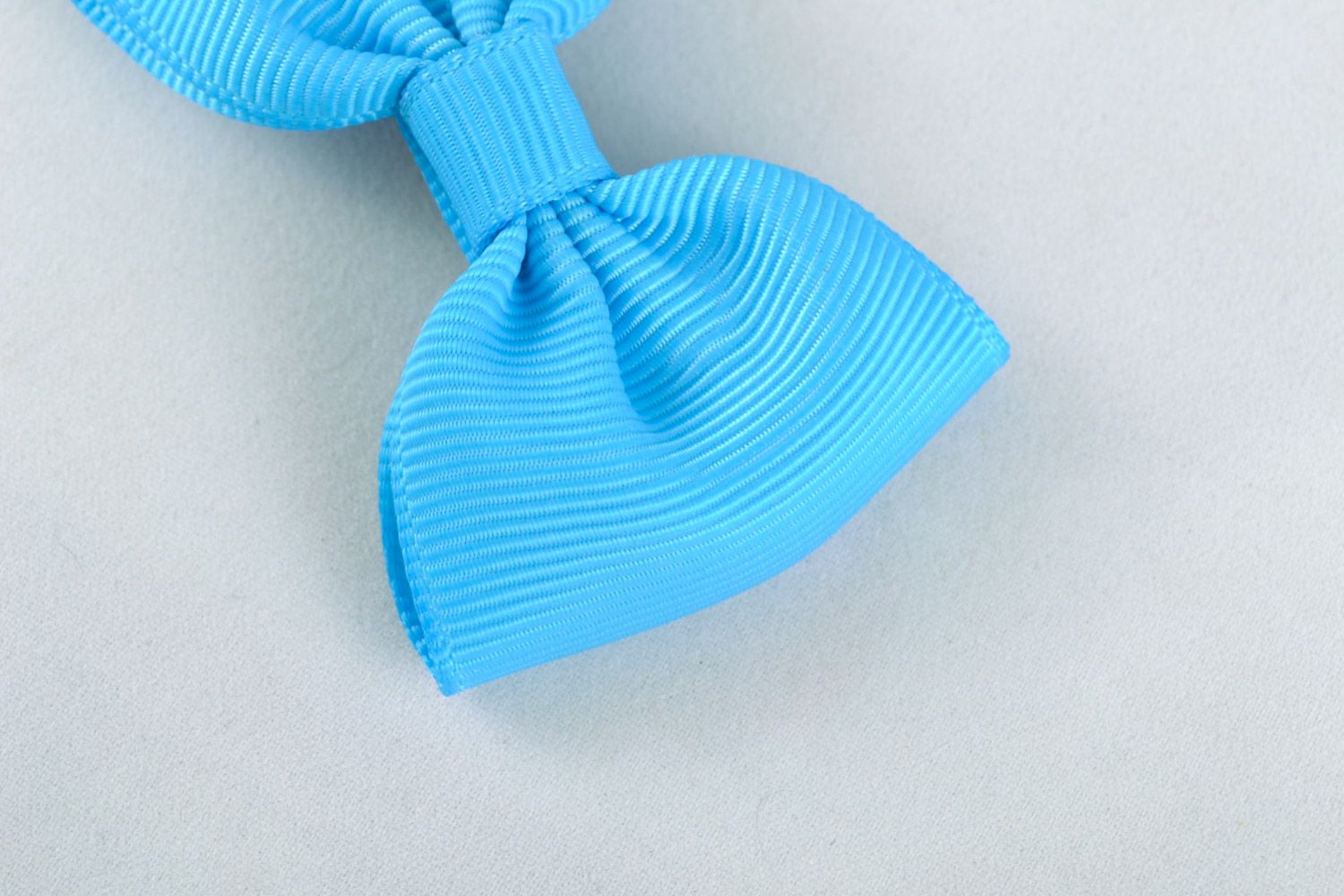 Barrettes pour cheveux noeuds faites main 2 pièces bleues originales pour enfant photo 5