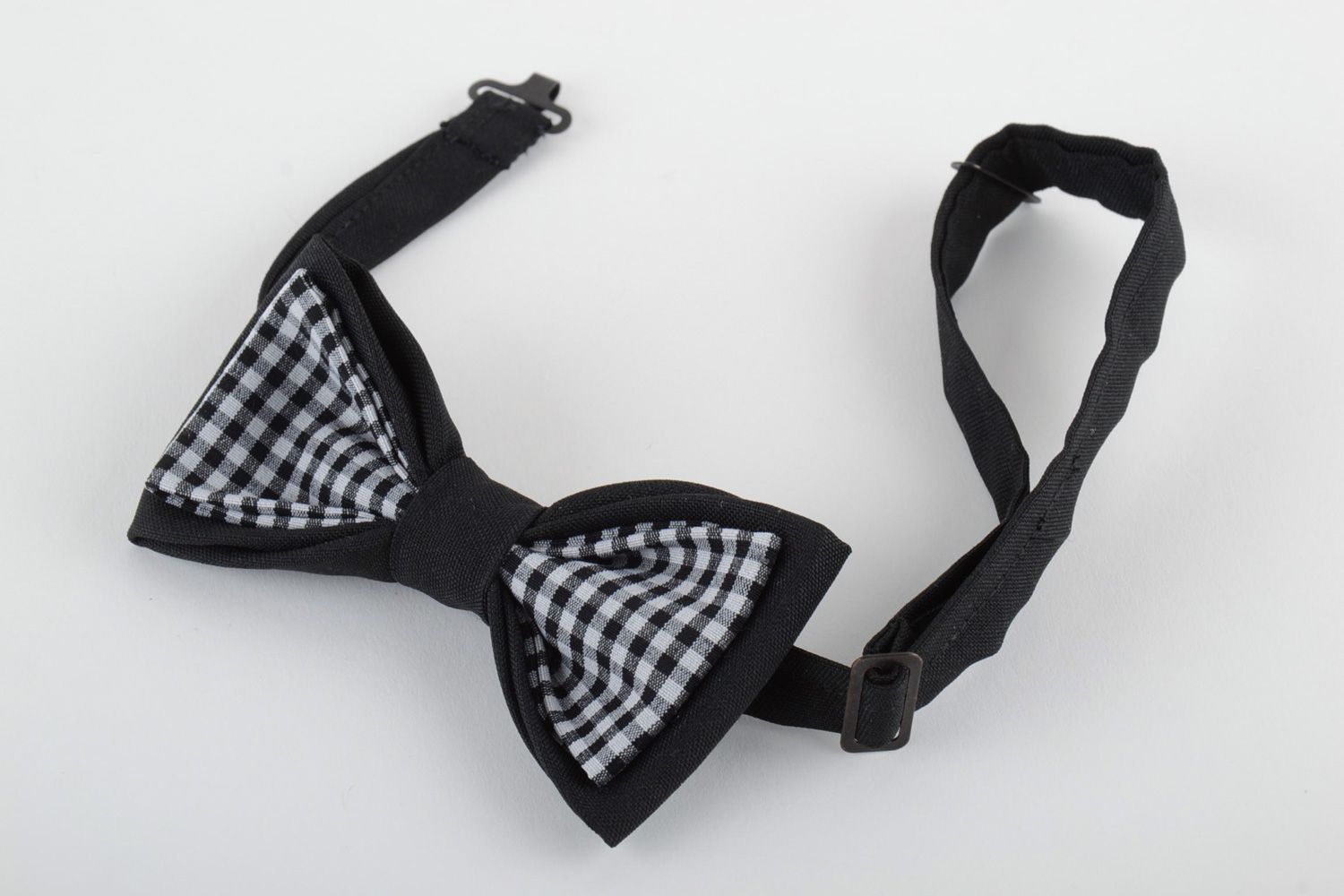 Handmade bow tie sewn of black and checkered costume fabric for men photo 2