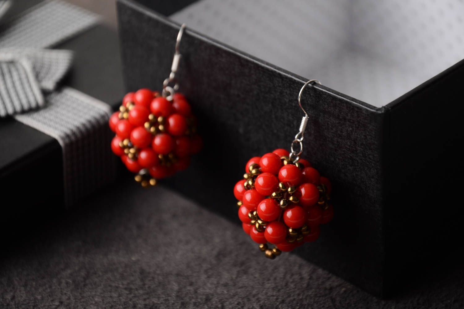 Handmade red elegant earrings unusual beaded earrings stylish jewelry photo 1