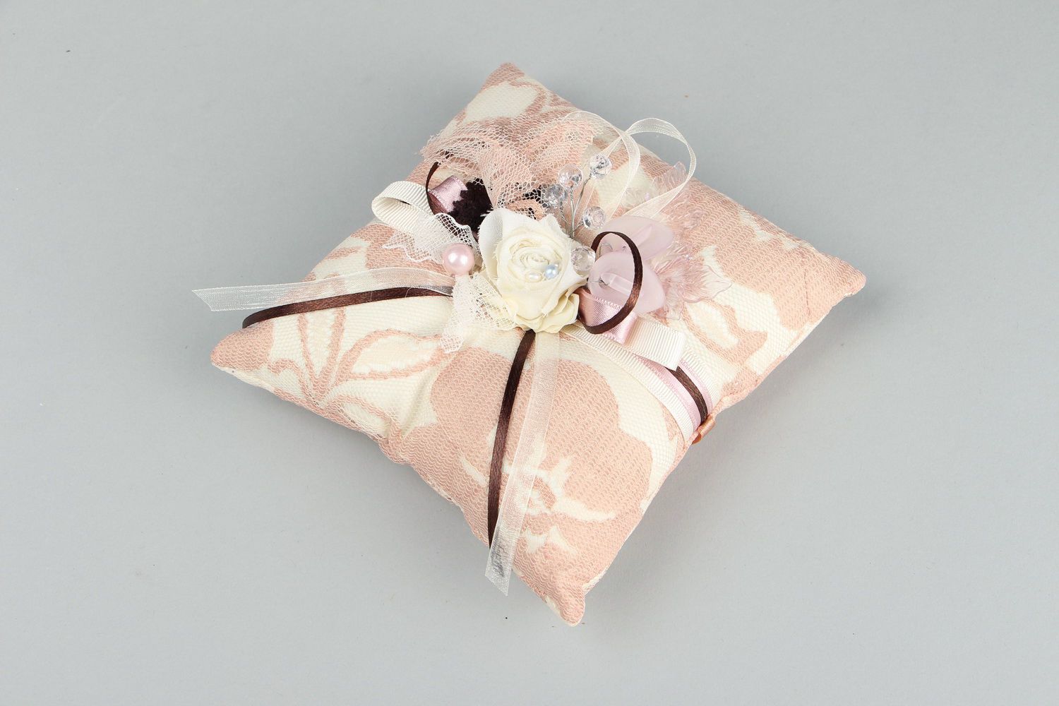 Wedding pillow for rings photo 3