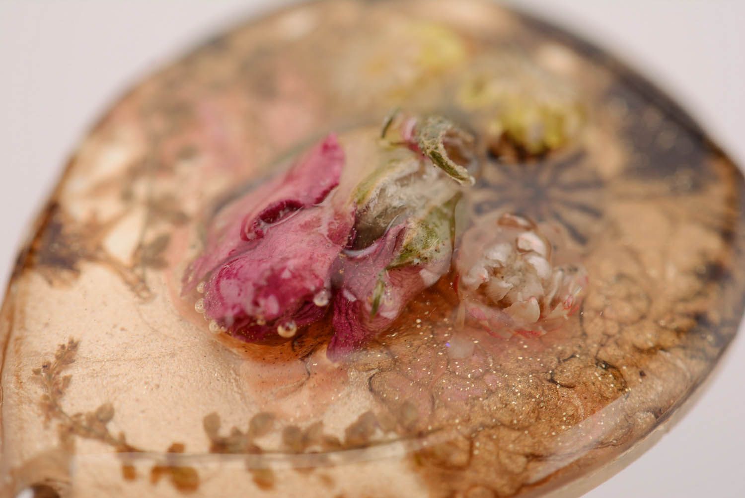 Earrings with dried flowers photo 4