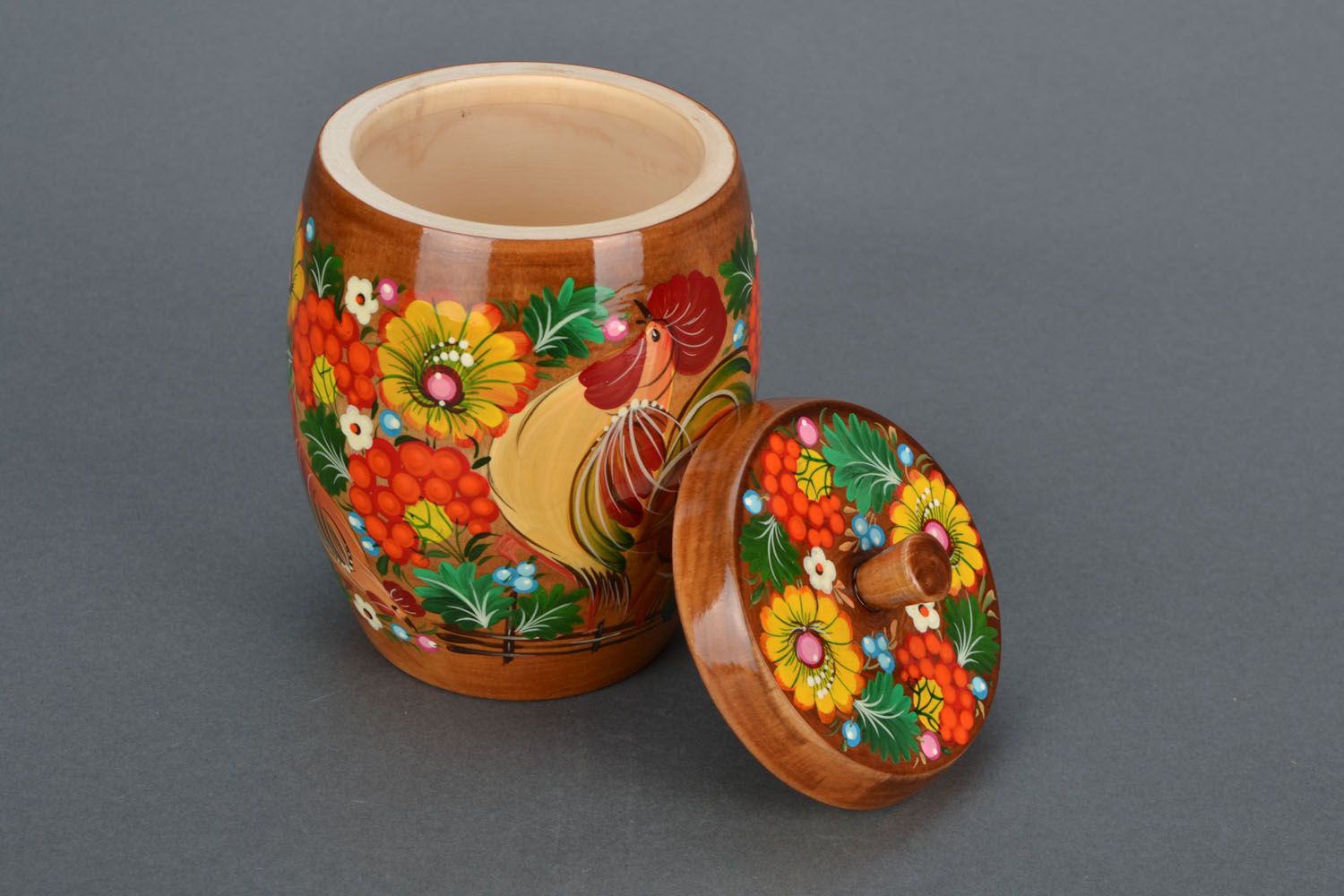 Wooden pot with oil painting photo 5