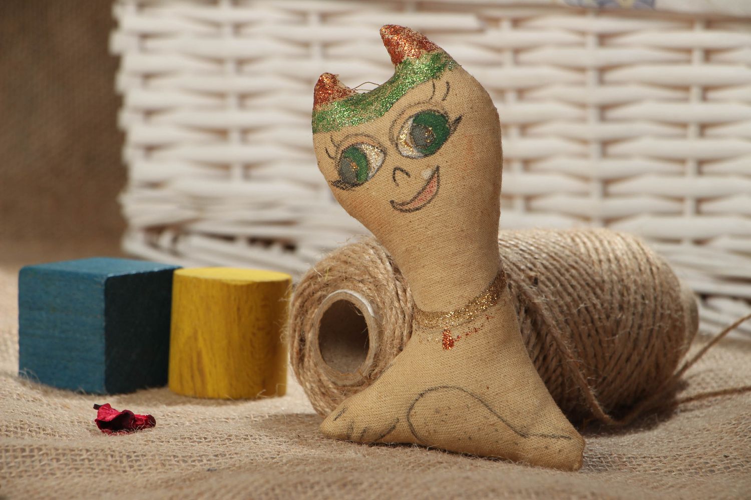 Мягкая игрушка текстильная с росписью акриловыми красками Котик фото 5