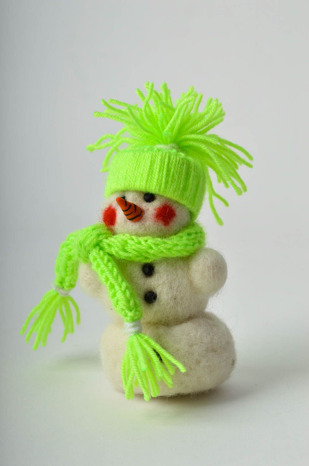 Peluche bonhomme de neige faite main décorative en laine feutrée Déco de Noël photo 3
