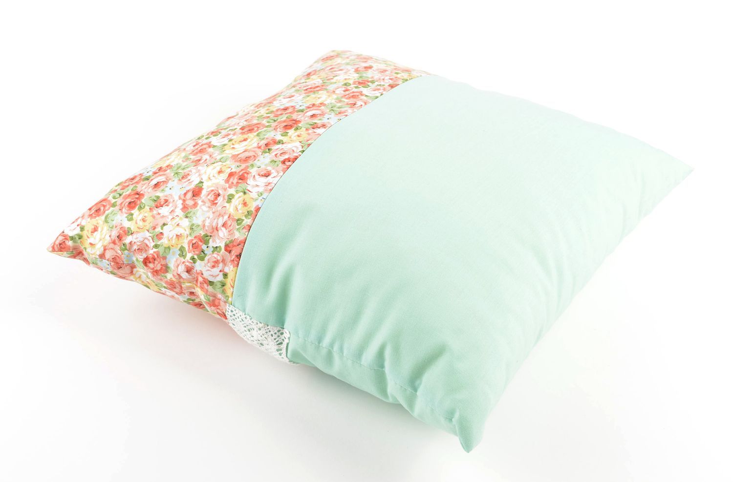 Подушка ручной работы мятная красивая подушка домашний декор с цветами фото 1