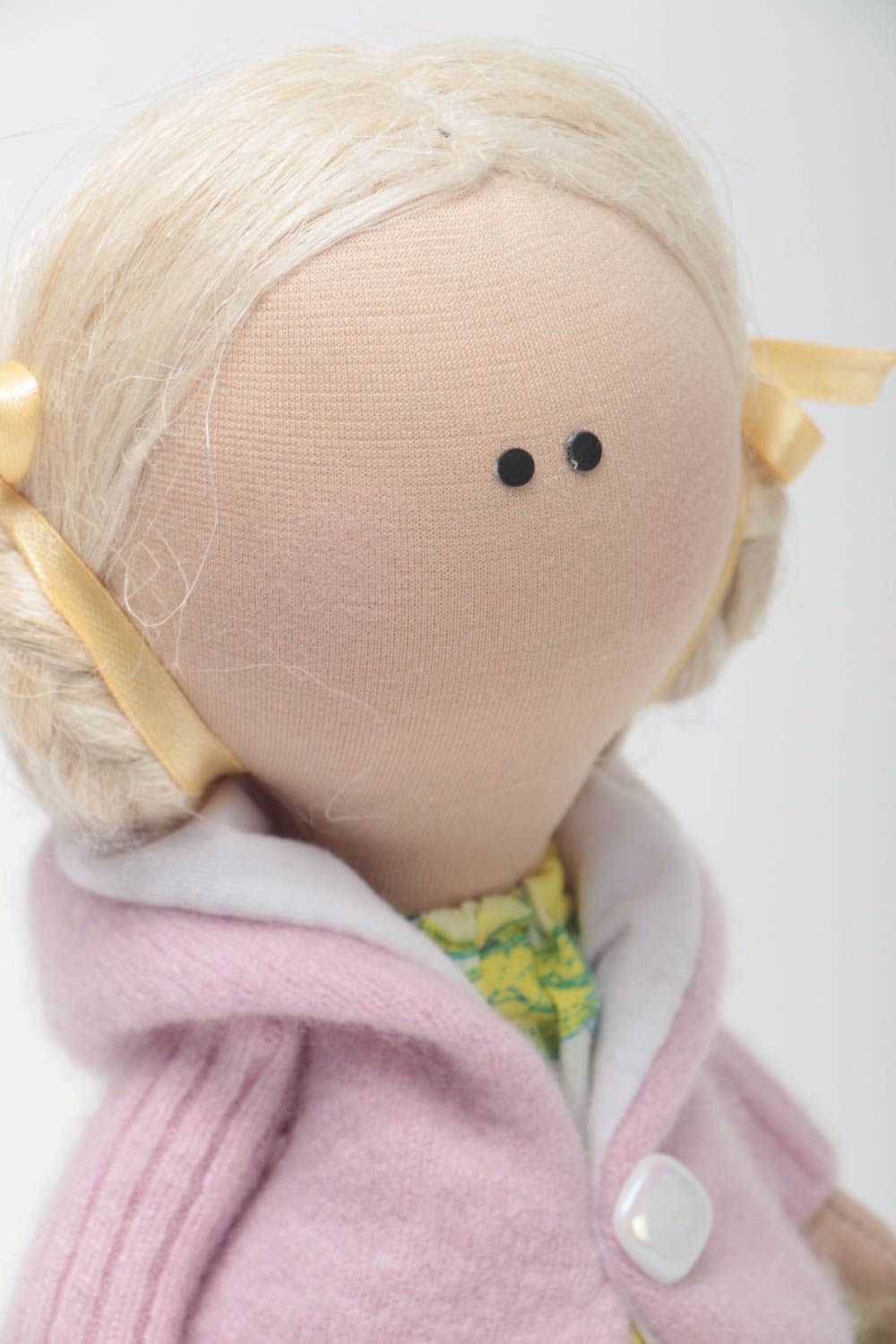 Handmade Deko Puppe Stoff Spielzeug Designer Geschenk aus Naturstoffen foto 3
