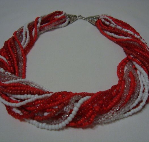 Колье из бисера ожерелье красно-белое на шею фото 4