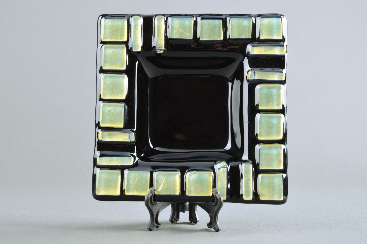 Handmade dekorativer Aschenbecher aus Fusing Glas in Schwarz und Beige Geschenk foto 2