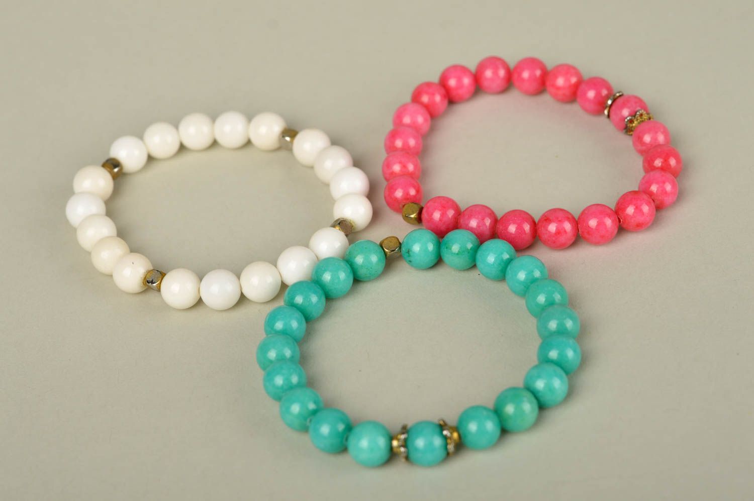 Beautiful handmade wrist bracelet 3 pieces plastic bead bracelets gifts for her photo 4