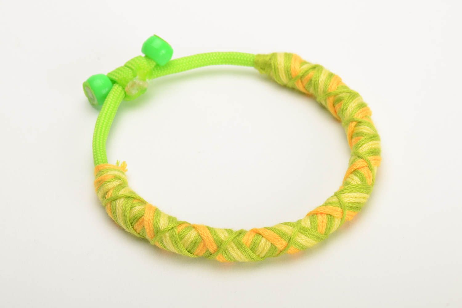 Bracelet tressé en fils et paracorde fait main unisexe vert original design photo 4