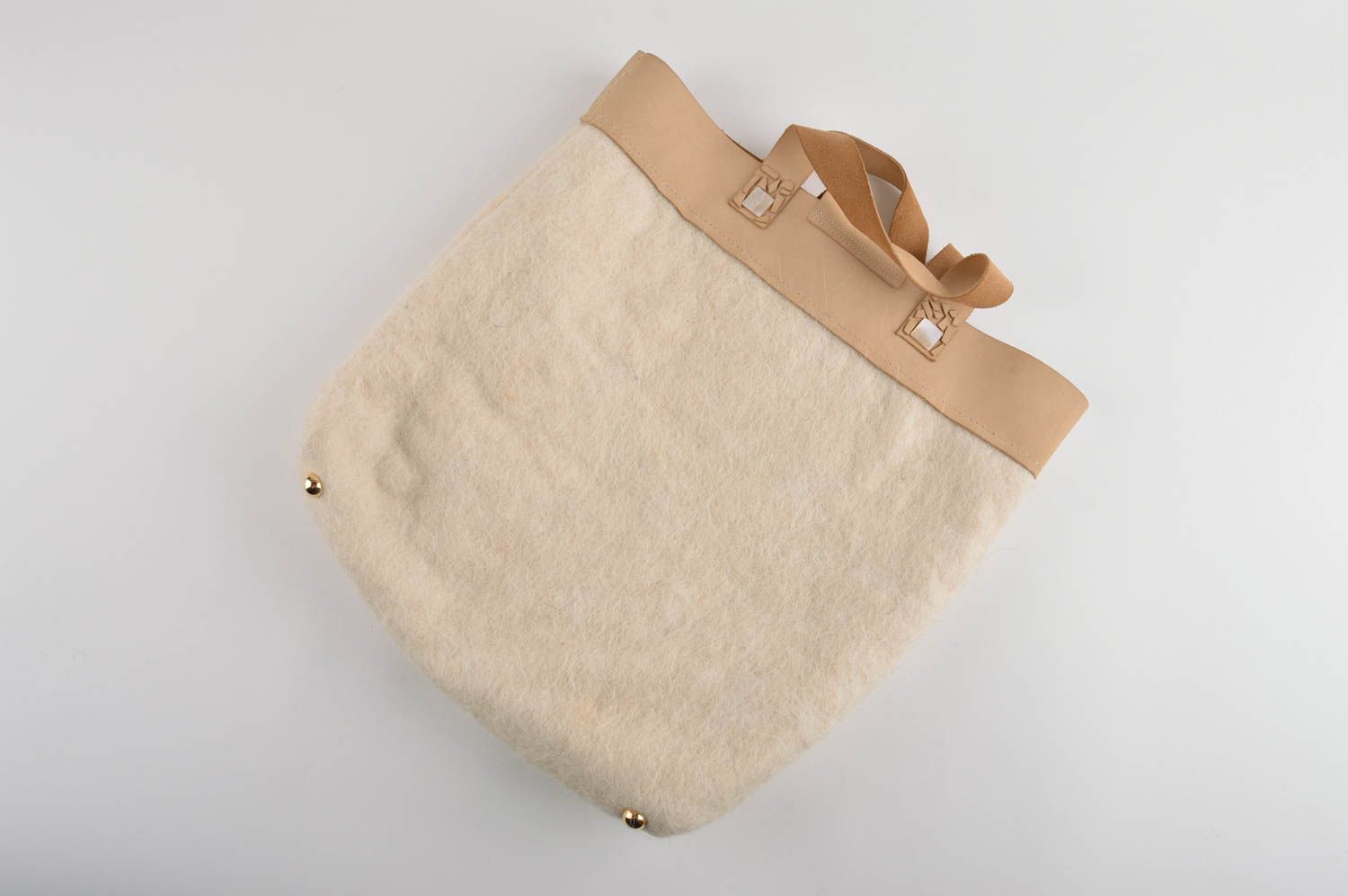 Сумка ручной работы сумка из шерсти и кожи женская сумка бежевая дизайнерская фото 4
