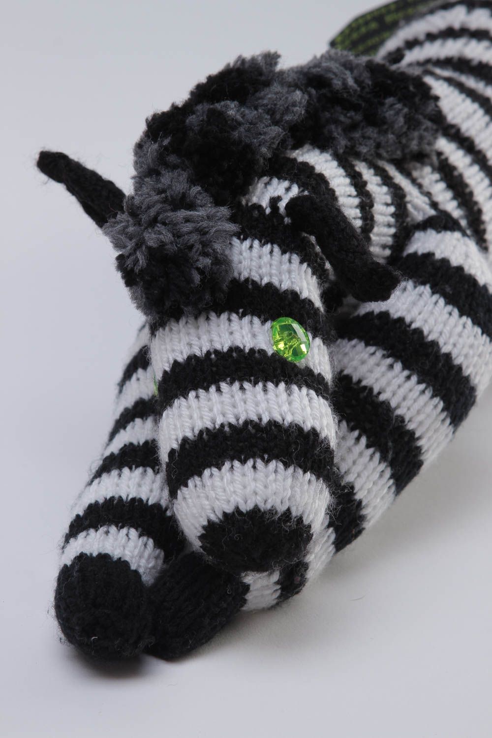 Handmade Strick Kuscheltier Zebra Spielzeug Geschenkidee für Kinder schön foto 2