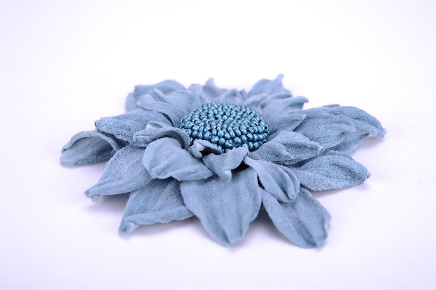 Broche originale en forme de fleur bleue photo 2