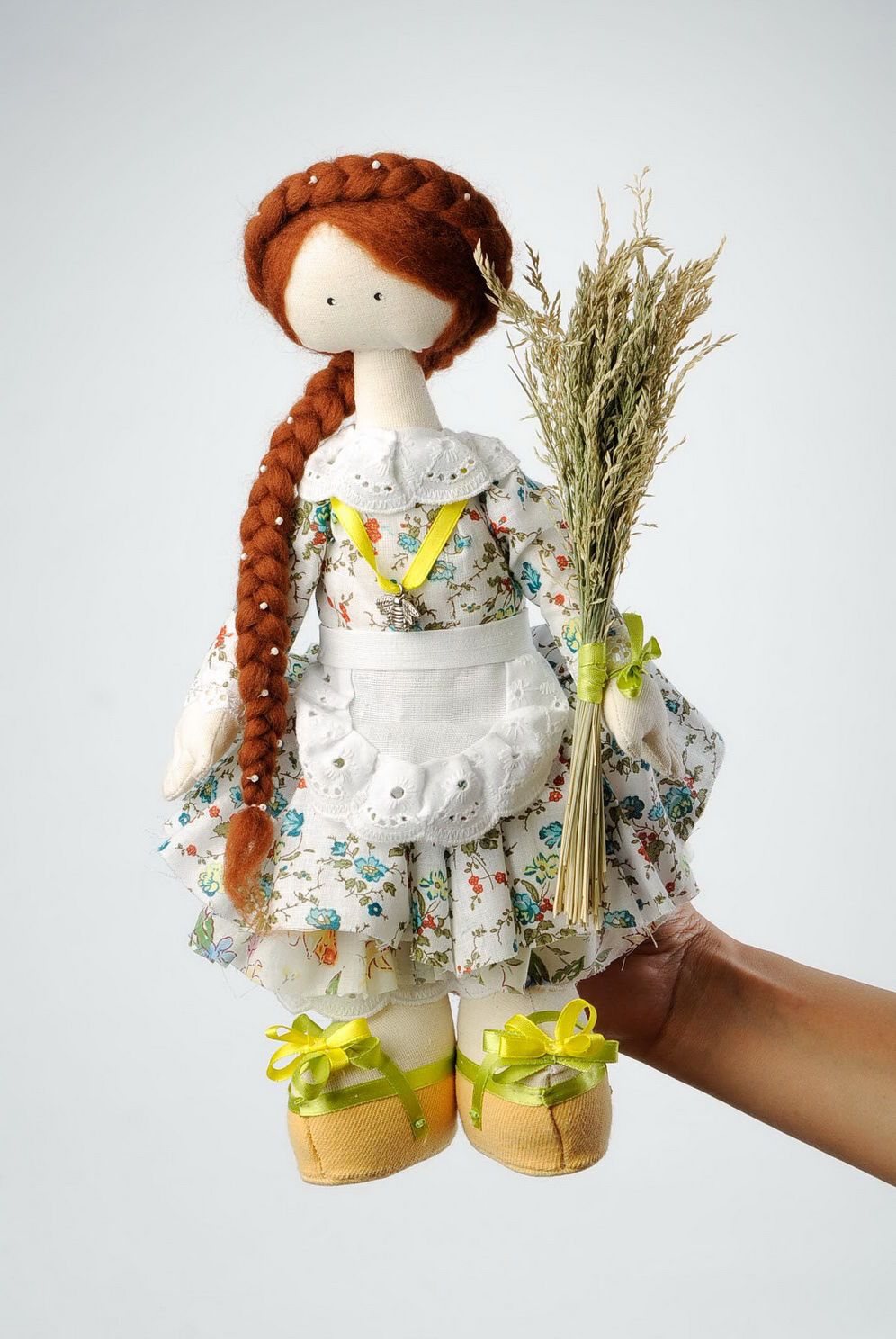 Doll herbalist photo 2
