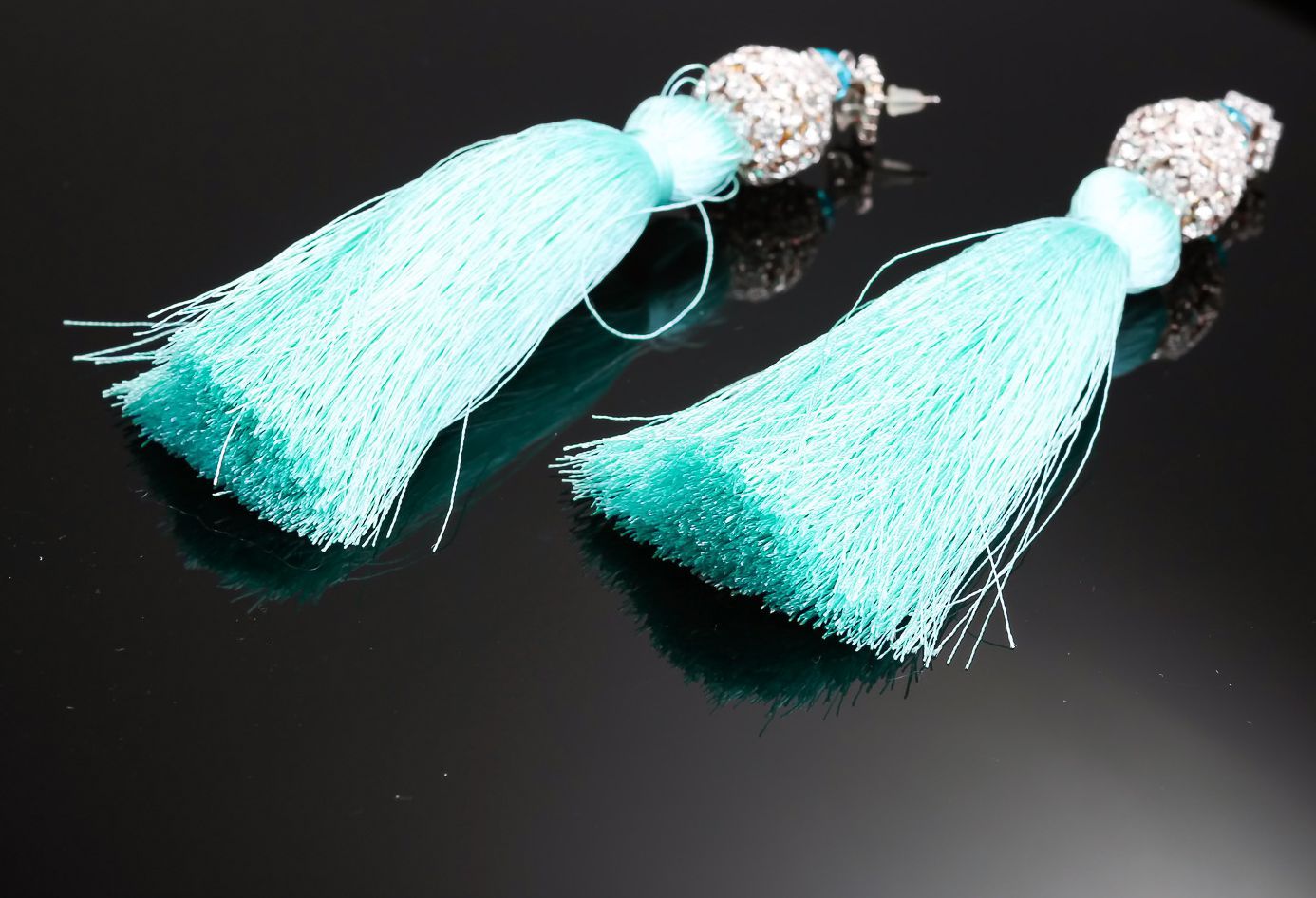 Earrings made of threads Brushes photo 3