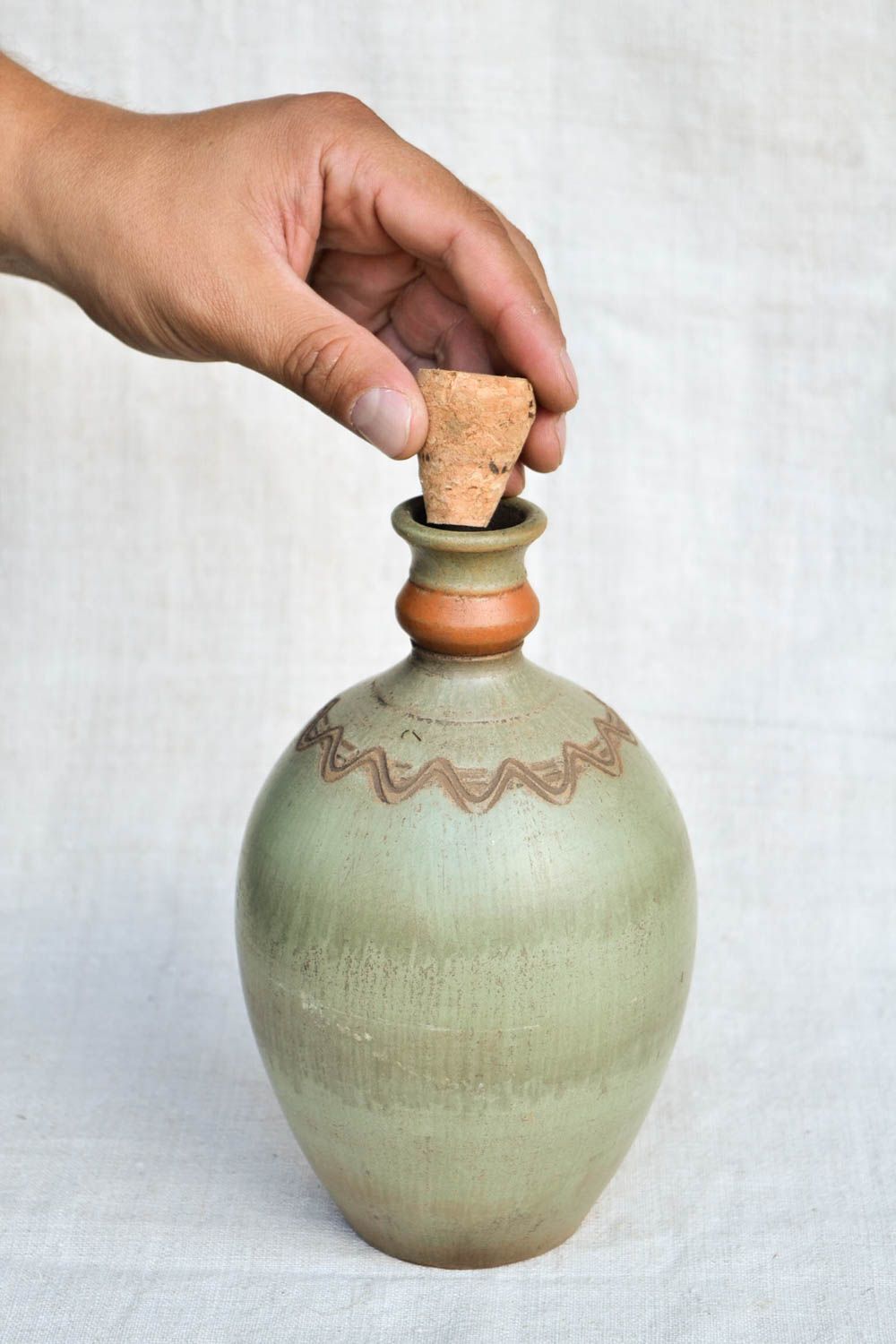 Глиняная бутылка керамика ручной работы красивая посуда необычной формы фото 2