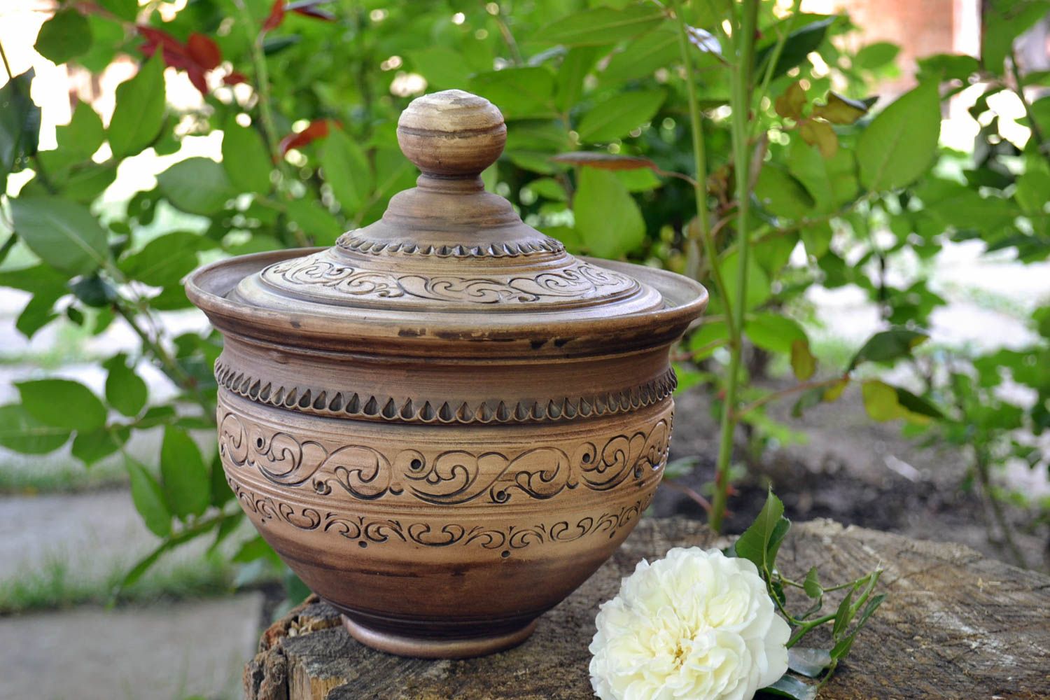 Large handmade ethnic ornamented ceramic pot with lid processed with silver 2 l photo 1