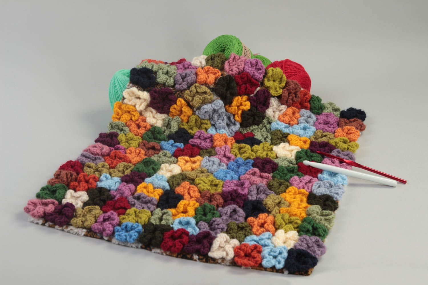 Alfombra floral al crochet hecha a mano decoración de casa regalo original   foto 1