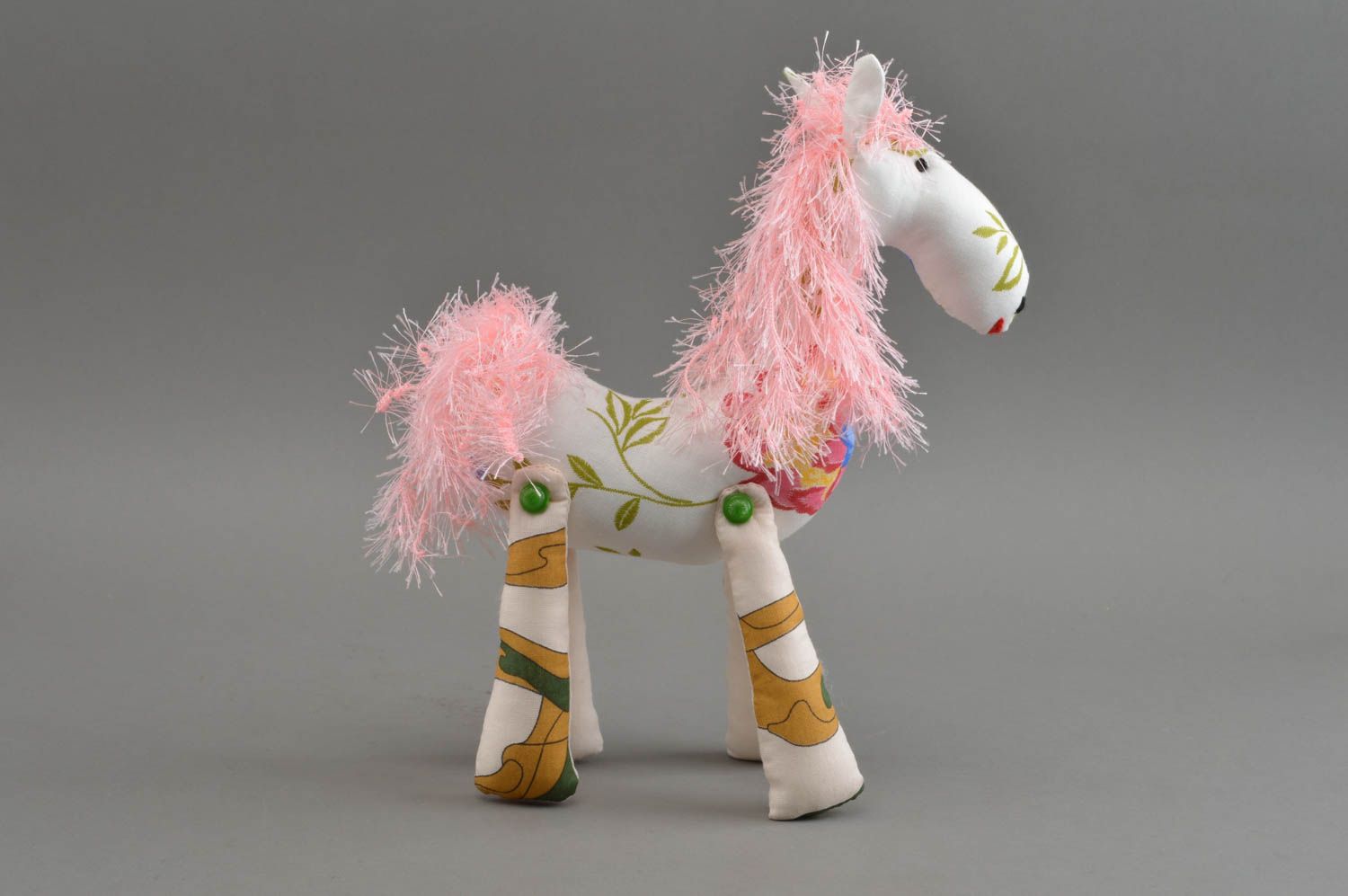 Juguete artesanal de tela e hilos peluche para niños regalo original caballo foto 2
