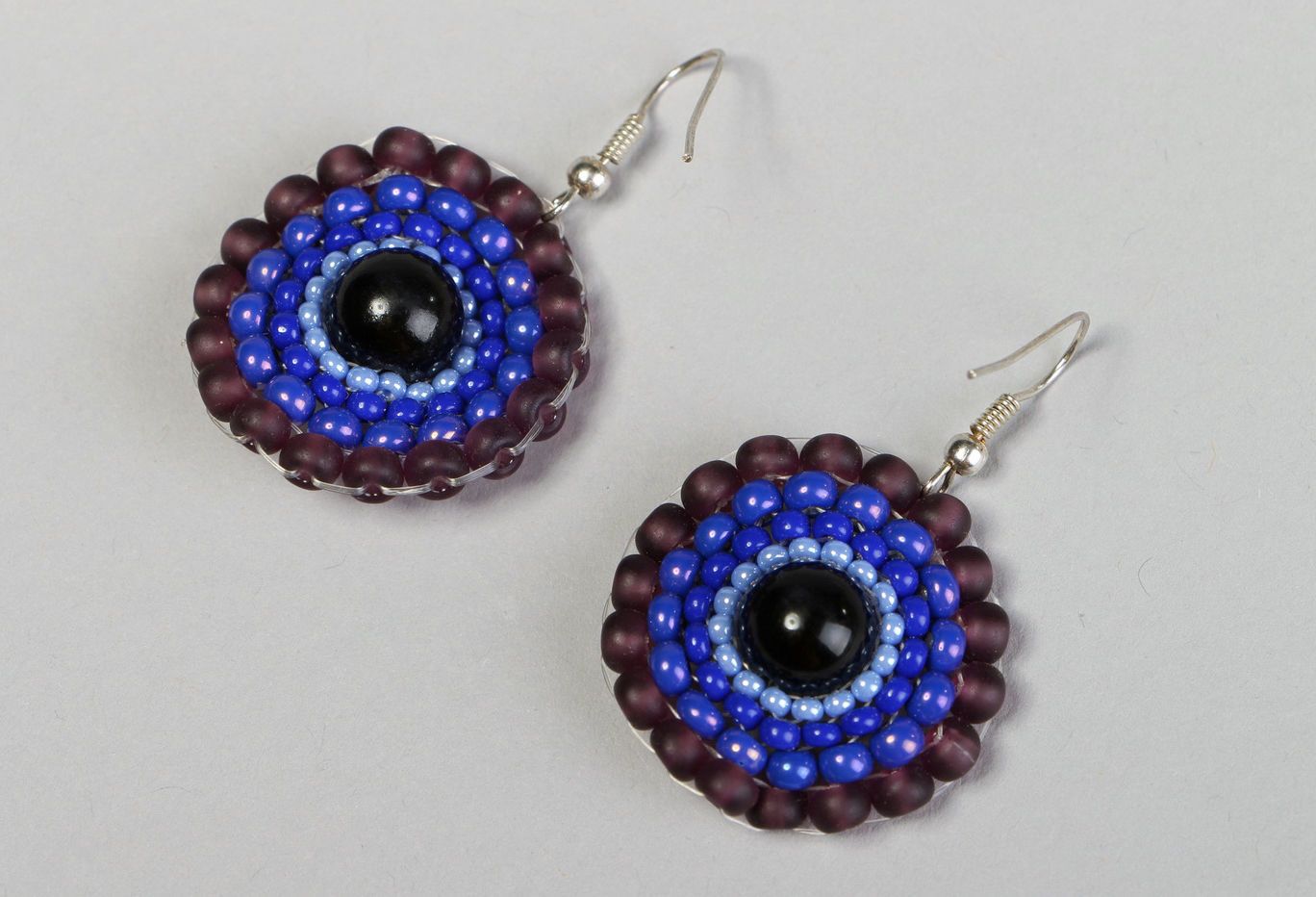 Earrings with beads and agate photo 2