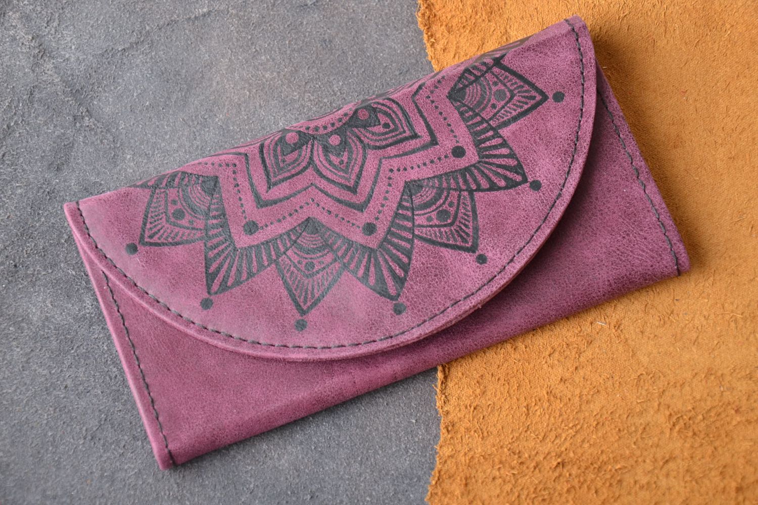 Leather wallet with mandala for women photo 1