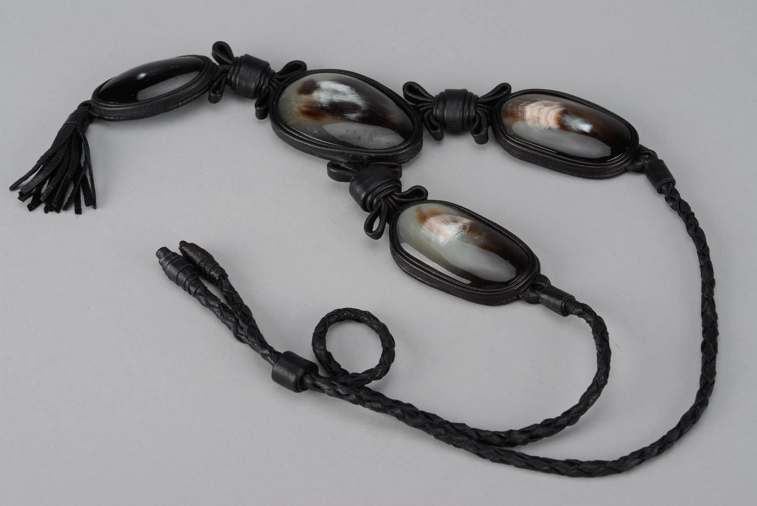 Necklace made of leather and horn photo 1