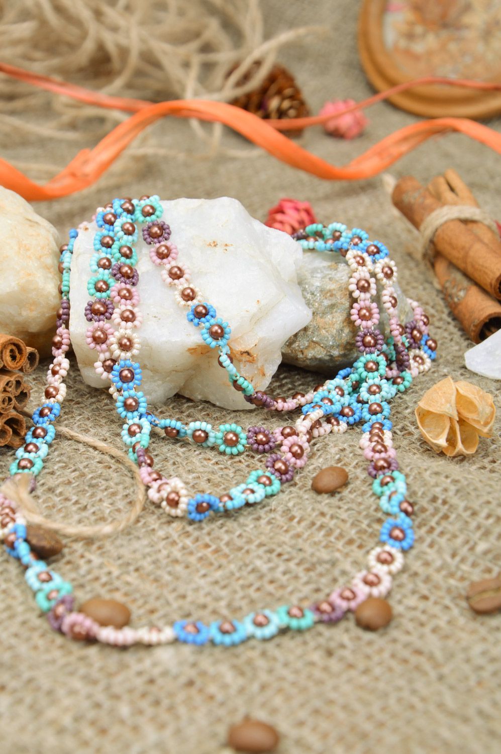 Collier tressé en perles de rocaille long fait main multicolore pour femme photo 3