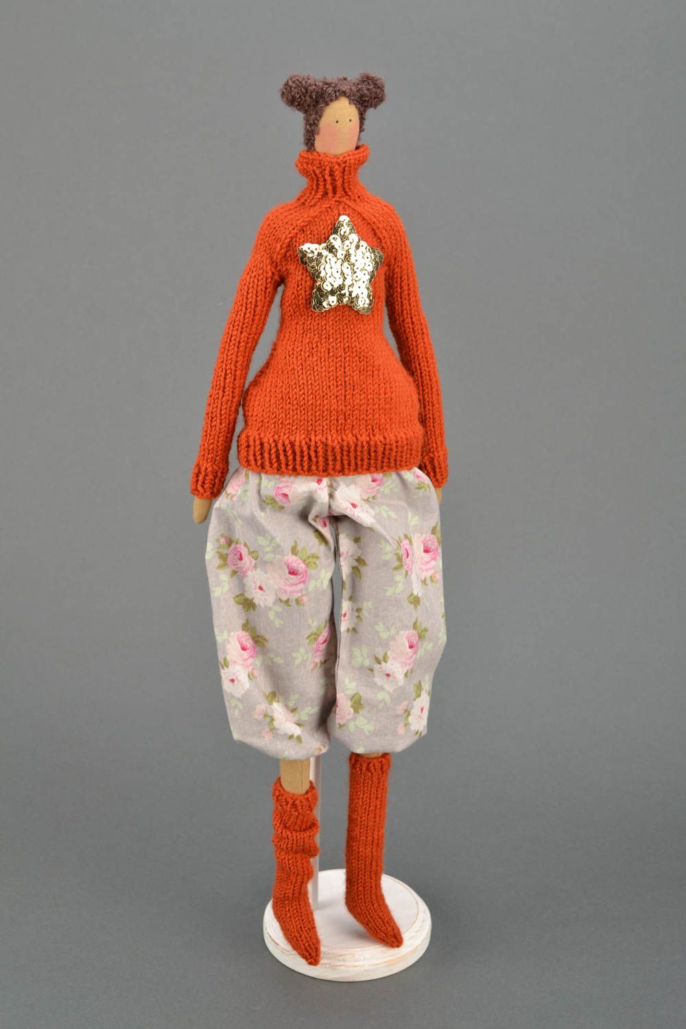 Авторская кукла в свитере  фото 3