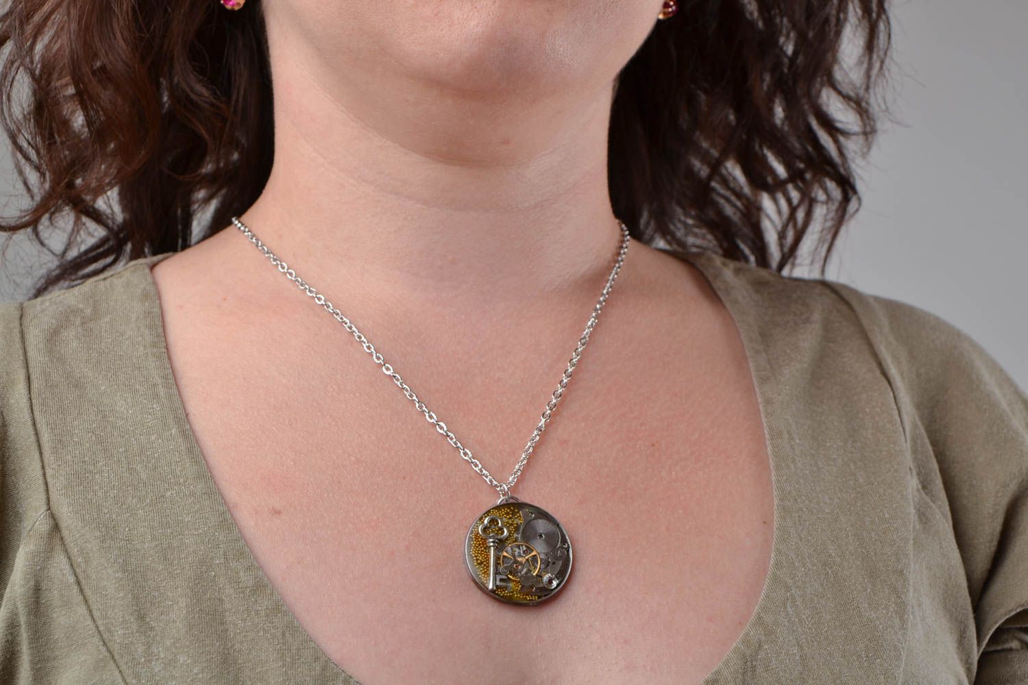 Unusual beautiful homemade designer round neck pendant on chain steampunk style photo 1