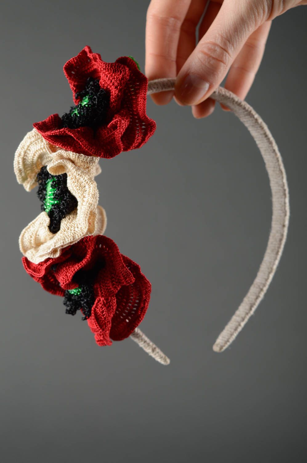 Beautiful unusual headband with crochet flowers photo 4