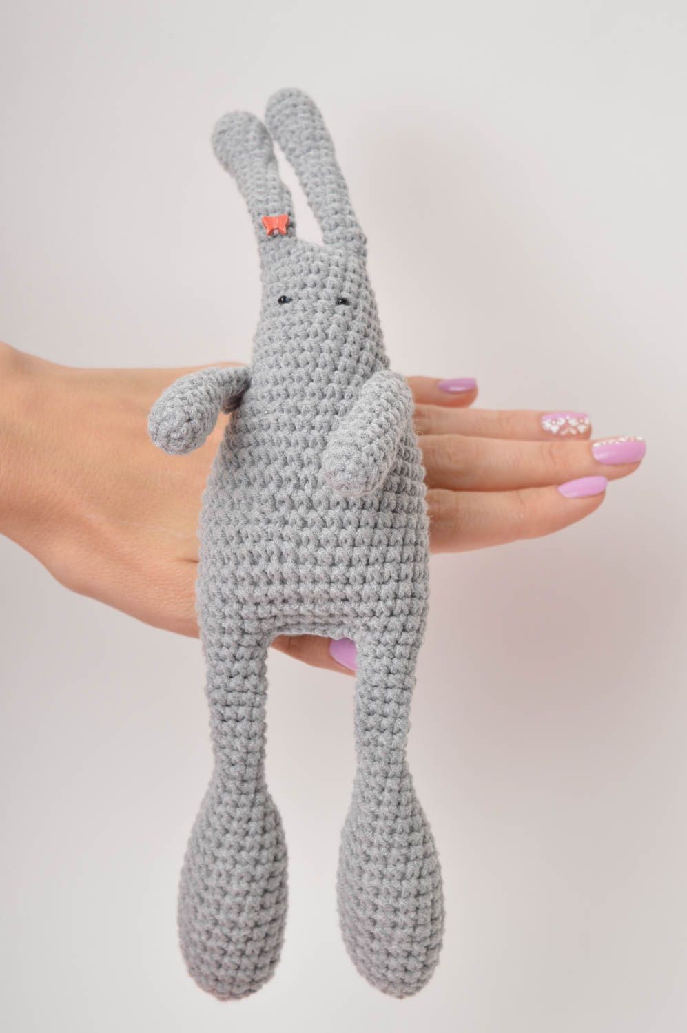 Jouet lapin gris Peluche faite main tricotée fils acryliques Cadeau enfant photo 5