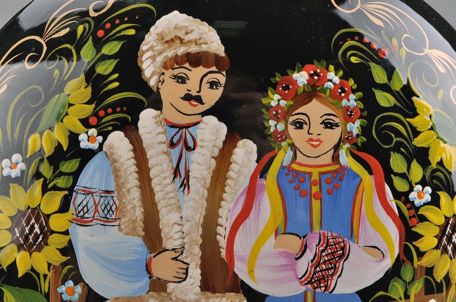 Шкатулка круглая Украинская свадьба фото 3
