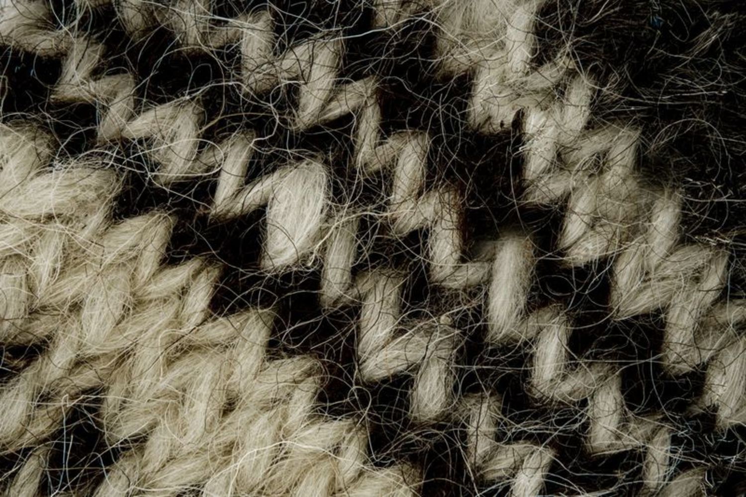 Chaussettes longues en laine tricotées photo 4