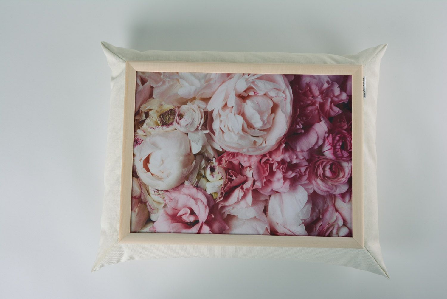 Weißes Kissen aus Velvet Tischplatte aus Acryl Handarbeit Accessoire für Haus foto 3