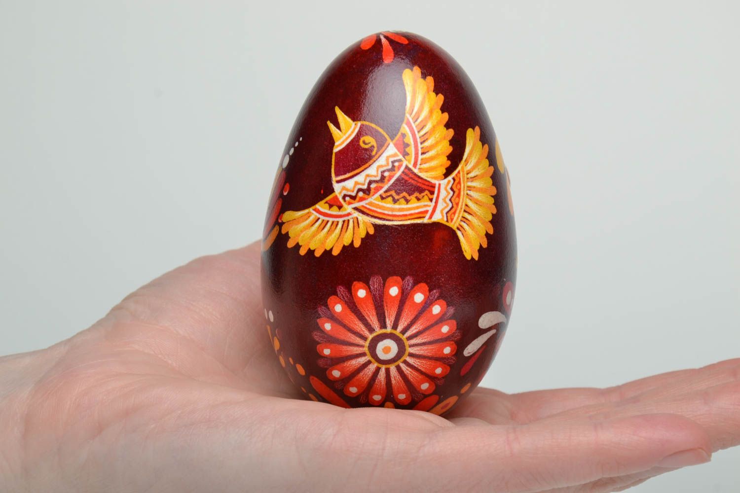 Pyssanka faite main œuf d'oie avec peinture de créateur cadeau de Pâques photo 5