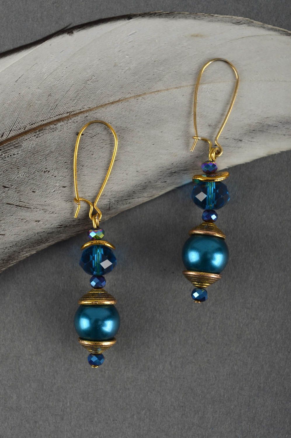Boucles d'oreilles pendantes Bijou fait main bleues originales Cadeau pour femme photo 1